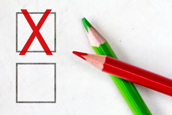 Red Green Pencils Marking Checkbox Concept Customer Satisfaction Survey Education — Stock Photo, Image