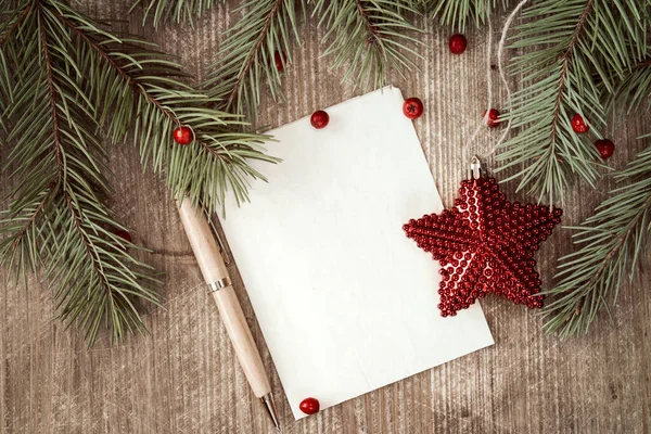 Kerst Achtergrond Met Sparren Tak Rode Ster Papier Met Pen — Stockfoto