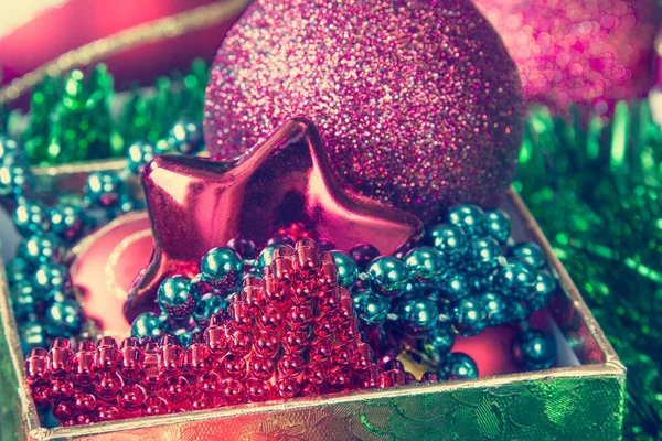 Caja Regalo Decoraciones Navidad Cerca —  Fotos de Stock