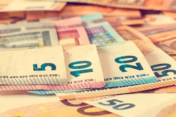 Κοντινό Πλάνο Διαφόρων Τραπεζογραμματίων Ευρώ Φιλτραρισμένη Εικόνα — Φωτογραφία Αρχείου