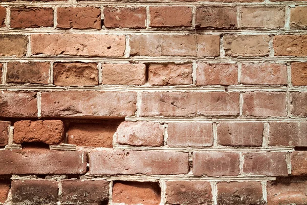 Kirli Kırmızı Kahverengi Eski Püskü Tuğla Duvar Arkaplan Dokusu — Stok fotoğraf