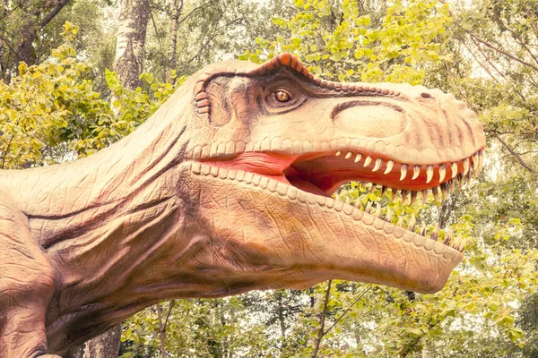 Close Cabeça Tyrannosaurus Rex Com Boca Aberta — Fotografia de Stock