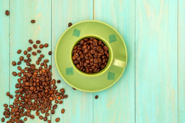 Groene Kop Koffiebonen Houten Achtergrond Bovenaanzicht — Stockfoto