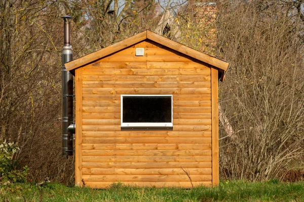 Small Wooden House Overgrown Rural District — Stock Photo, Image