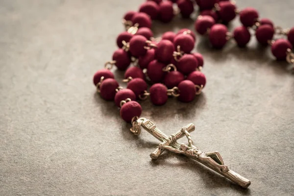 Catholic Rosary Lying Stone Background — Stock Photo, Image