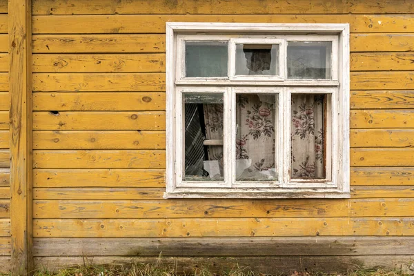 Fermer Cadre Vieille Fenêtre Maison Avec Verre Cassé — Photo