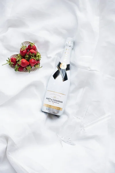 Odessa, Oekraïne - mei 23, 2018: Moet en Chandon Ice Imperial cham — Stockfoto