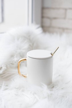 Lüks yeni Çin kahve kupa altın saplı