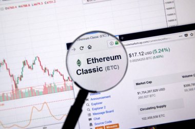 Montreal, Kanada - 20 Haziran 2018: Ethereum klasik kripto Döviz Alım fiyatı. Cryptocurrency hangi şifreleme teknikleri oluşturmak ve fon transferi için kullanılan bir dijital para birimidir.