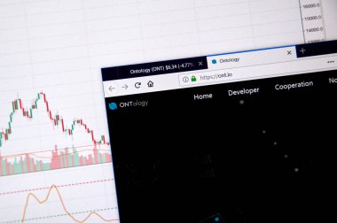 Montreal, Kanada - 20 Haziran 2018: Ontoloji kripto para birimi ana sayfa. Cryptocurrency hangi şifreleme teknikleri oluşturmak ve fon transferi için kullanılan dijital bir para birimidir. Sitesi - ontology.io