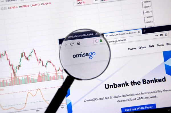 Montreal, Kanada - 20 Haziran 2018: Omisego kripto para birimi ana sayfa. Cryptocurrency hangi şifreleme teknikleri oluşturmak ve fon transferi için kullanılan dijital bir para birimidir. Sitesi - omisego.network