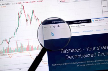 Montreal, Kanada - 20 Haziran 2018: Bitshares kripto para birimi ana sayfa. Cryptocurrency hangi şifreleme teknikleri oluşturmak ve fon transferi için kullanılan dijital bir para birimidir. Sitesi - bitshares.org