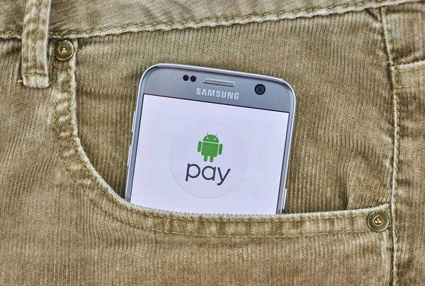 Montreal Canada August 2018 Android Pay Auf Einem Handydisplay Einer — Stockfoto