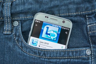 Montreal, Kanada - 8 Eylül 2018: Microsoft Lync'in mobil uygulama iş için Skype Skype iş sunucusu için veya iş Online için Skype ile kullanılan bir anında mesajlaşma istemcisi 's