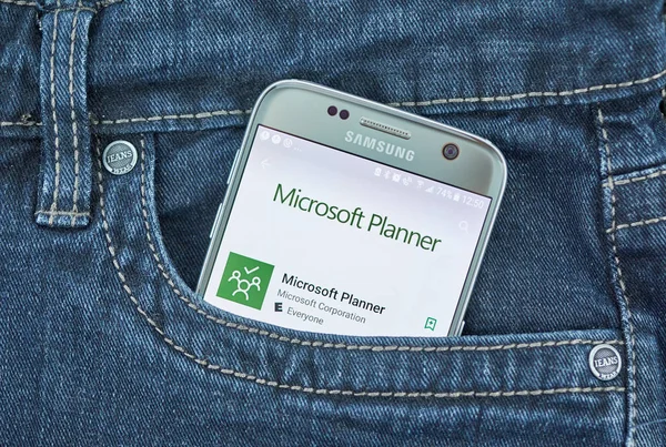 Montreal, Kanada - 8 Eylül 2018: Microsoft Planner uygulama planlayıcısı ekip çalışması düzenlemek için basit ve görsel bir yol sağlar. Planlayıcısı yeni planları oluşturmak takımlar için kolaylaştırır,