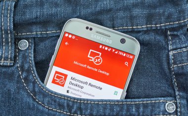 Montreal, Kanada - 8 Eylül 2018: Microsoft Uzak Masaüstü mobil uygulama Microsoft Uzak Masaüstü erişmek ve kaynakları ve veri bir uzaktan kontrol sağlayan bir istemci uygulamasıdır