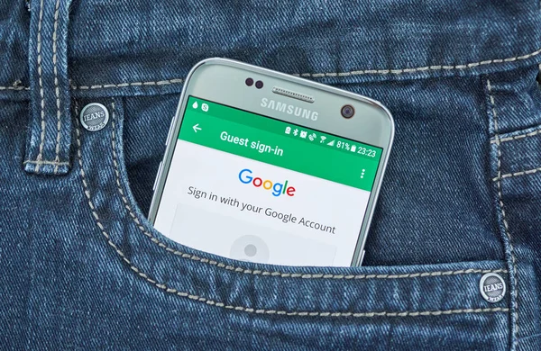 Montreal Kanada Września 2018 Google Znak Stronę Urządzeniu Androidem — Zdjęcie stockowe