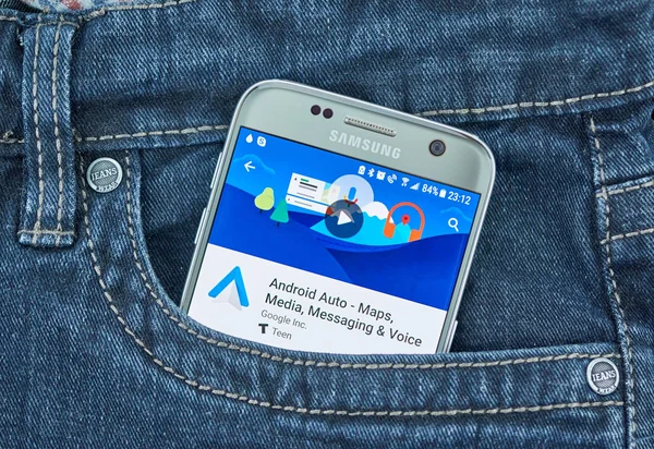 Монреаль Канада Сентября 2018 Android Auto Мобильное Приложение Разработанное Google — стоковое фото