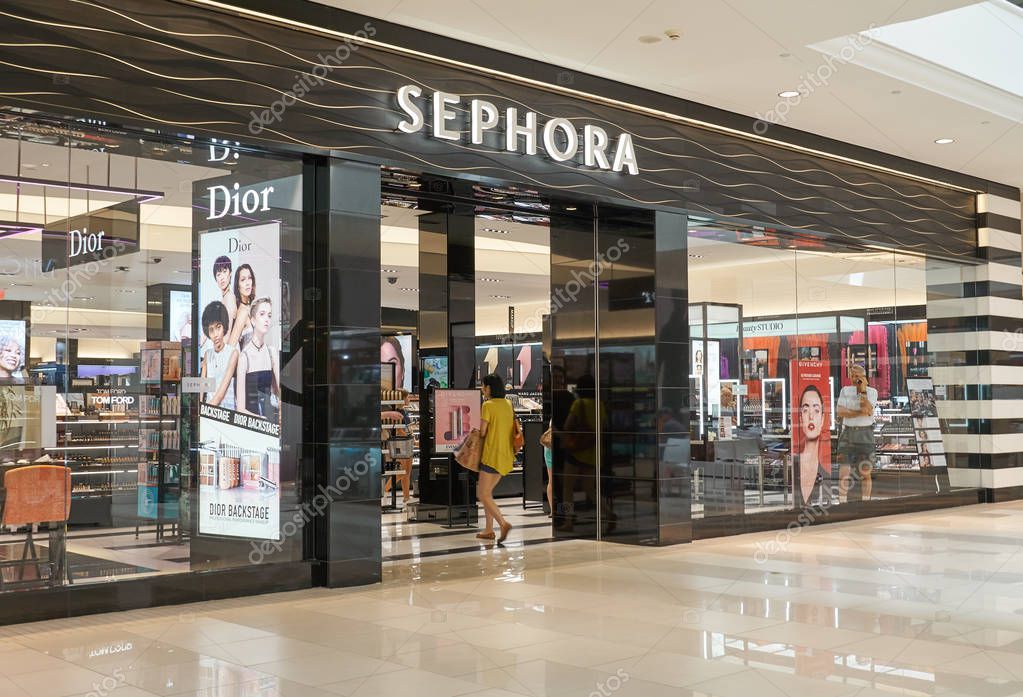 AVENTURA, USA - AUGUST 23, 2018: Sephora famous boutique in Aventura Mall. Sephora is a french multinational chain of personal care and beauty stores founded in Paris in 1969.