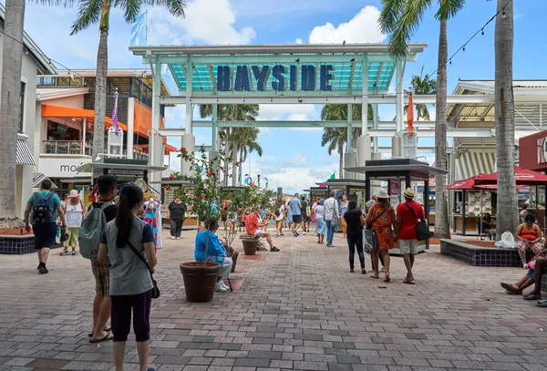 Miami Amerikai Egyesült Államok 2018 Augusztus Bayside Marketplace Jel Miami — Stock Fotó