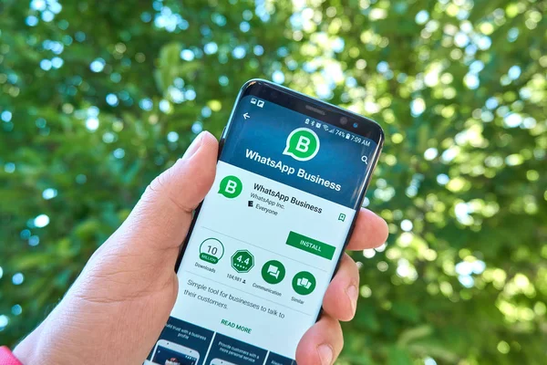 Montreal Kanada Augusti 2018 Whatsapp Business Android App Samsung Skärmen — Stockfoto