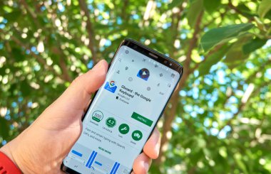 Montreal, Kanada - 28 Ağustos 2018: Google Gboard klavye android app Samsung s8 ekranda.