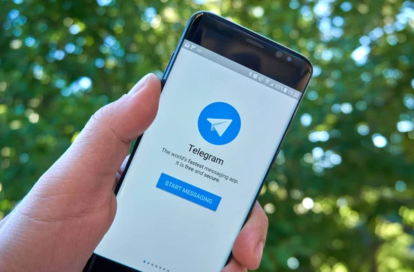 Монреаль Канада Августа 2018 Года Приложение Андроидов Telegram Экране Samsung — стоковое фото