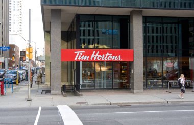 Ottawa, Kanada - 5 Mayıs 2018: Tim Hortons fast food restoran Ottawa
