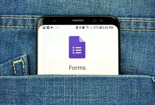 Montreal Canada Outubro 2018 Google Forms App Tela Bolso Jeans — Fotografia de Stock