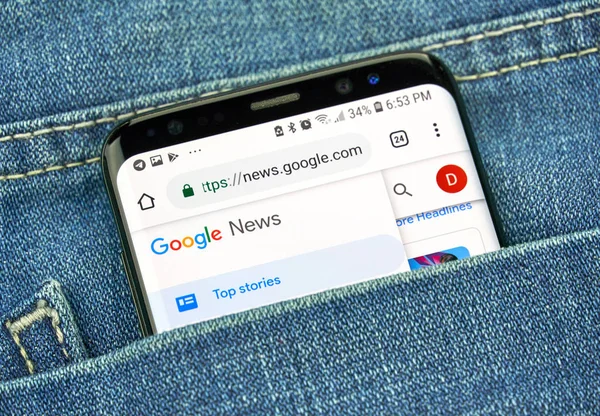 Montreal Kanada Października 2018 Google News App Ekranie Google Jest — Zdjęcie stockowe