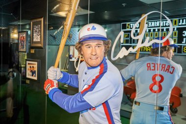 Montreal, Kanada - 23 Eylül 2018: Gary Carter Amerikan profesyonel basketbol avcısı. Balmumu Müzesi Grevin Montreal, Quebec, Kanada