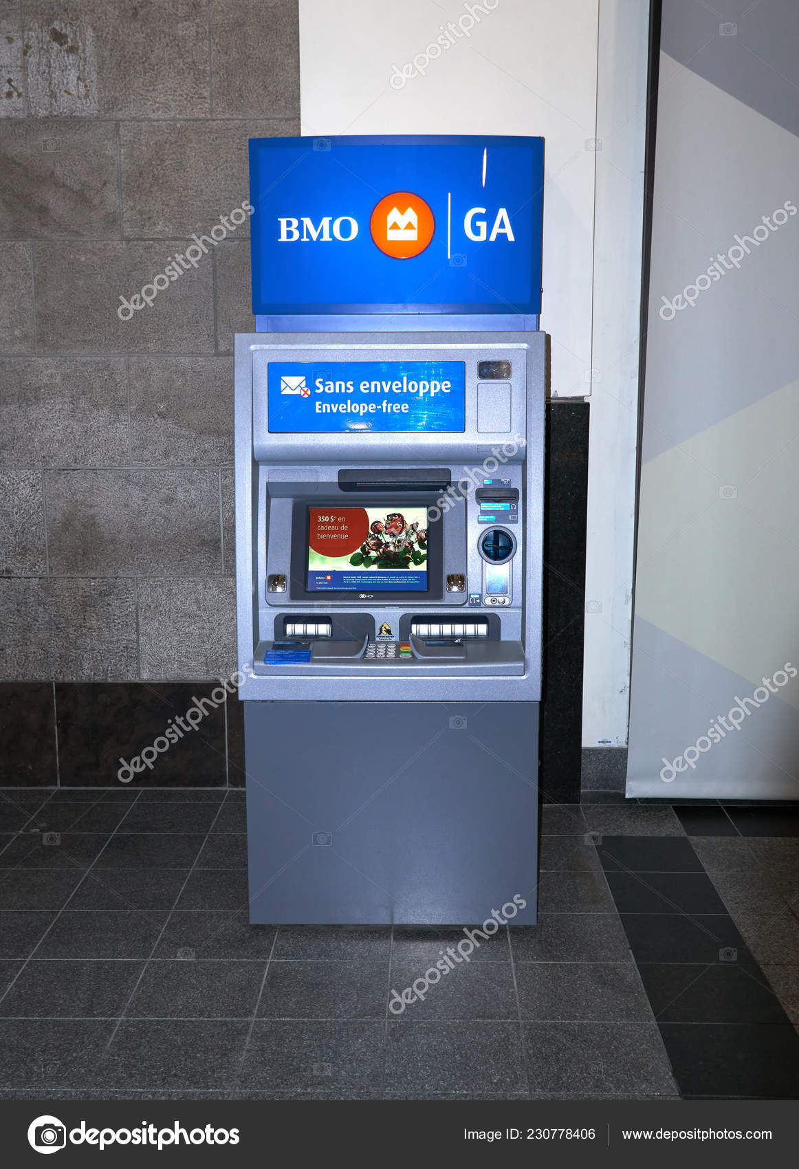 Montreal Canada October 2018 Bank Montreal Atm Bank Montreal Bmo