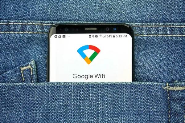 Montreal Canadá Octubre 2018 Google Wifi App Screen Google Wifi —  Fotos de Stock