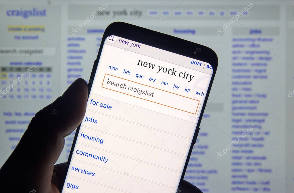 MONTREAL, CANADA - DECEMBER, 24 2018: Craigslist NY hmobile app. Craigslist is an American classified advertisements website with jobs, housing, for sale, items wanted, services, community listings.