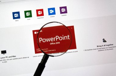 Montreal, Kanada - 10 Ocak 2019: Microsoft Powerpoint 2019. Microsoft Office 2019 Microsoft Office, bir üretkenlik paketi, sonraki Office 2016 yeni sürümüdür
