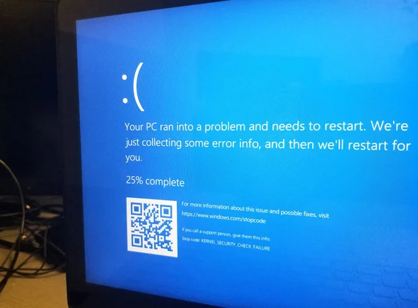 Монреаль Канада Марта 2018 Года Microsoft Windows Blue Экран Смерти — стоковое фото