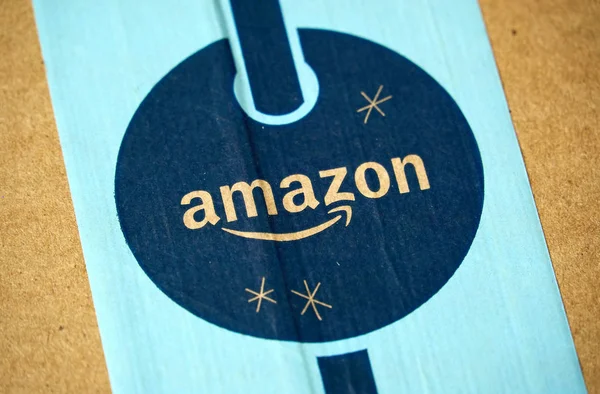 Μόντρεαλ Καναδάς Ιανουαρίου 2019 Amazon Prime Πακέτο Διακοπών Λογότυπο Amazon — Φωτογραφία Αρχείου