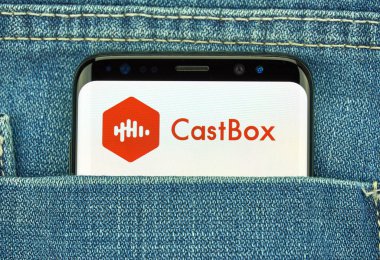 Samsung s8'de Castbox mobil uygulaması.