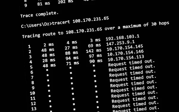 Trace route network command — Stock Photo, Image