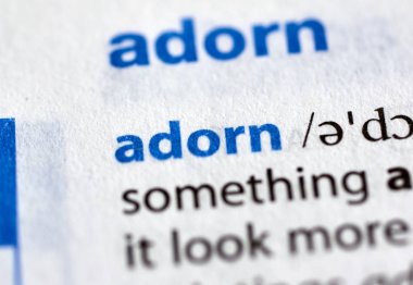 sözlükte yüksek ışıklı kelime