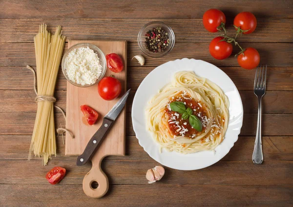 Plate Pasta Ingredients Wood Background Texture — Stock Photo, Image