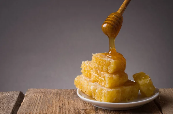 Honey Jar Dipper Wooden Table — Stock Photo, Image