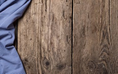 eski ahşap masa masa örtüsü arka plan ile