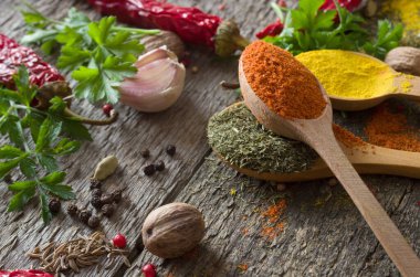 çeşitli baharatlar seçimi.