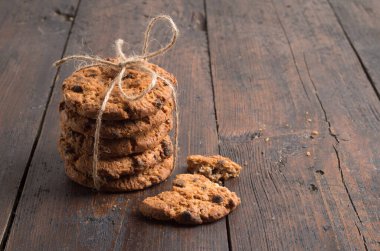 Çikolata parçacıklı kurabiye. 