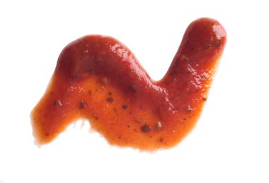 Ketçap beyaz arkaplanda izole edildi