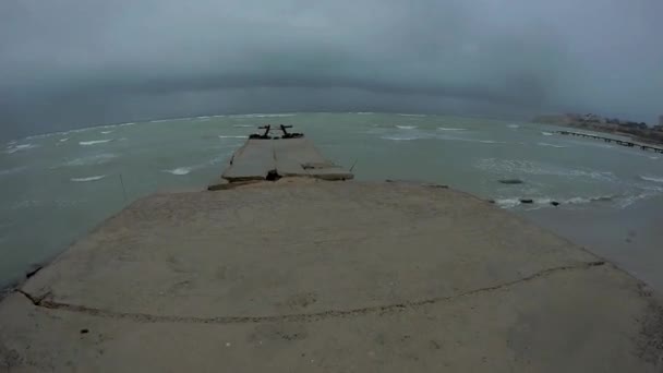 Viejo Muelle Concreto Mar Caspio Kazajstán Aktau — Vídeo de stock