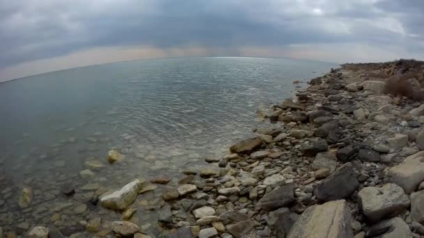 Den Klippiga Stranden Kaspiska Havet Mangistau Kazakstan — Stockvideo