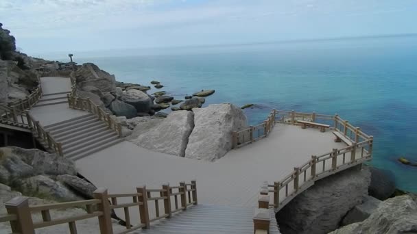 Nuevo Sendero Largo Las Rocas Aktau Costa Del Mar Caspio — Vídeo de stock