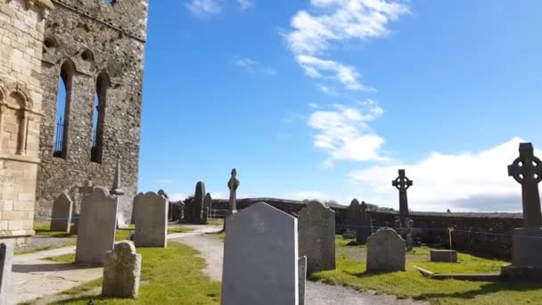 Cementerio Roca Cashel Irlanda — Vídeos de Stock